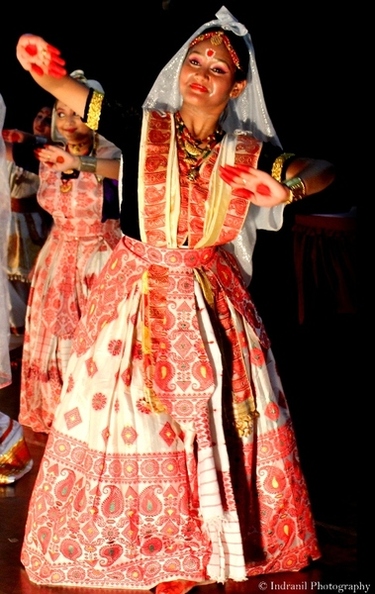dance Indranil Gayan.jpg